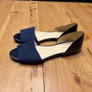Nine West Navy Open Toe Flats – Women’s Size 7.5